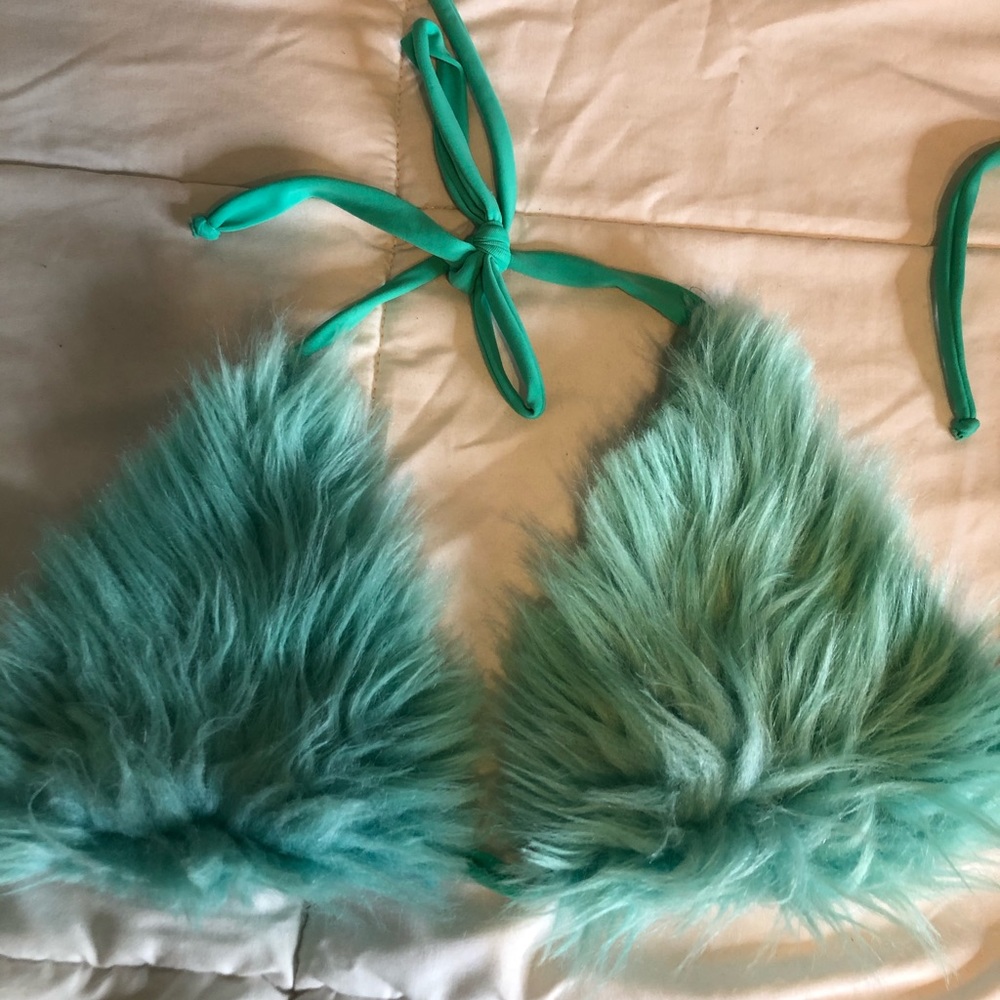Mint Green Faux Fur Bra